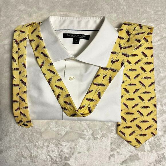 Ralph Lauren Classic Race Car All Over Print Silk Tie 56"x3.5" Pale Yellow & Red - Picture 3 of 8